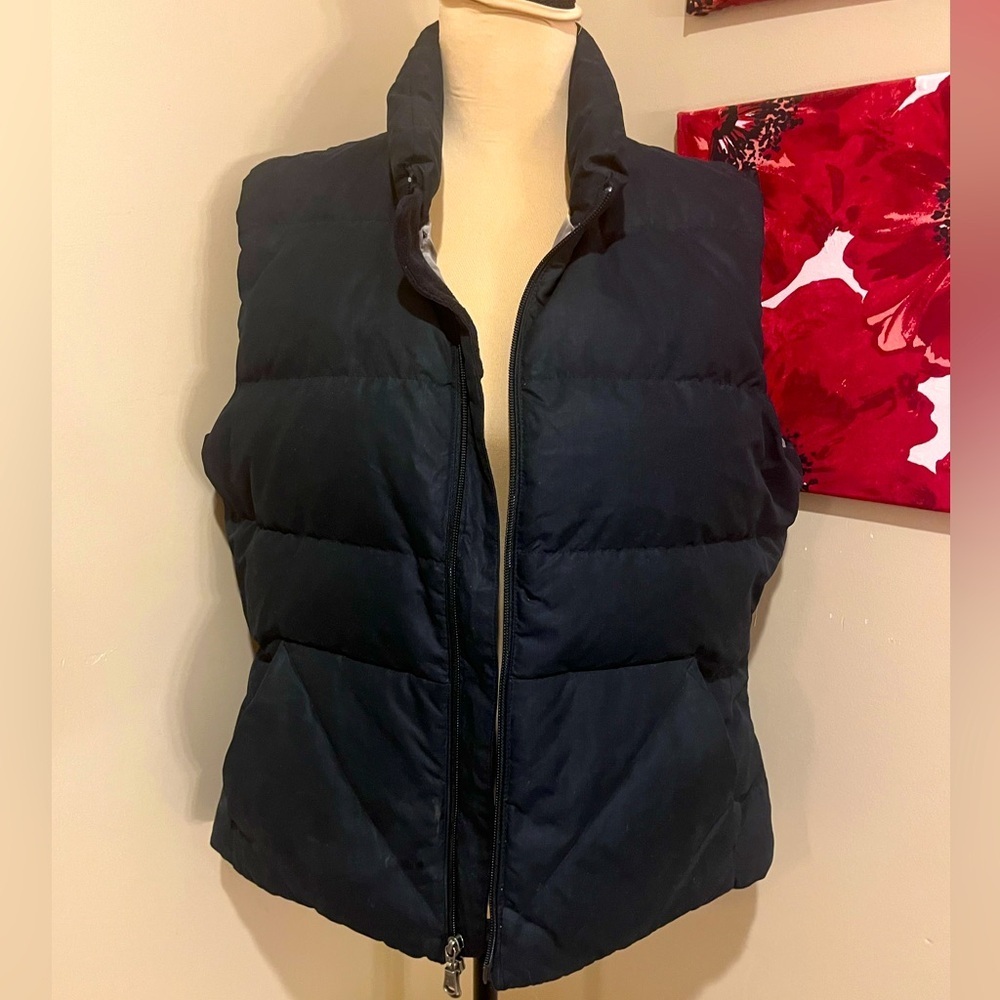 Eddie Bauer Black Goose Down Puffer Vest, size Large